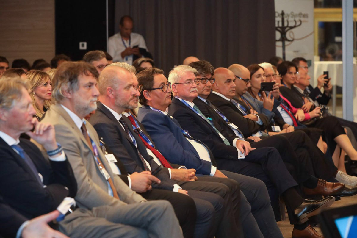 6th Congress of the Southeast European Neurosurgical Society and the 25th Congress of the Hungarian Neurosurgical Society